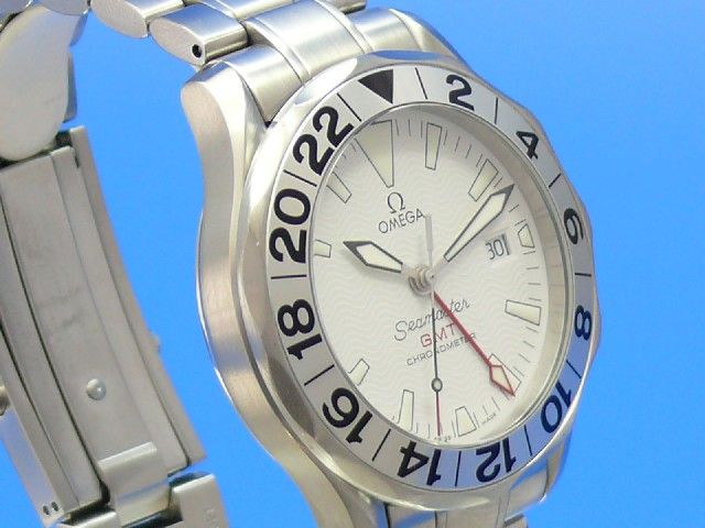 Omega Seamaster Diver GMT Professional 300M