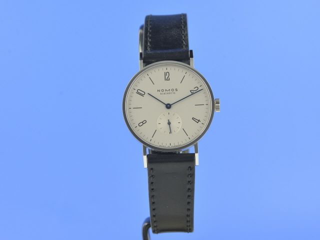 Nomos Tangente Glasboden Faltschliee