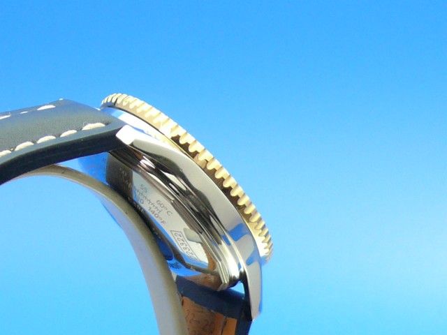 Breitling Navitimer Stahl/Gold