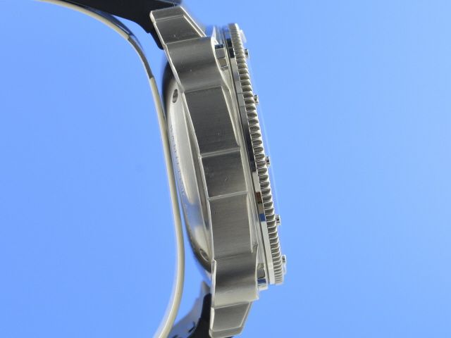 Hamilton Khaki Below Zero