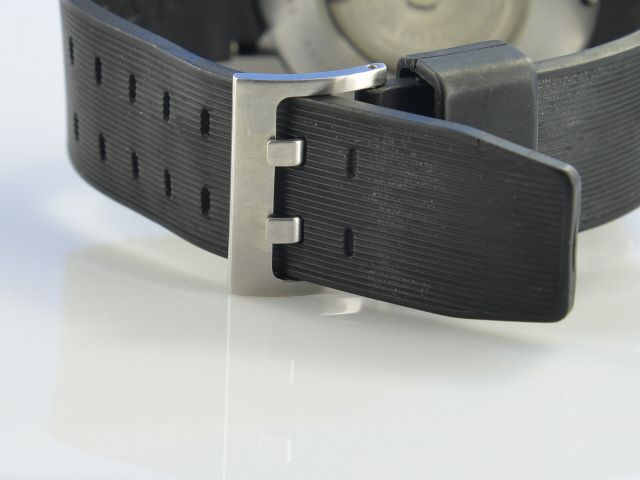 Hamilton Khaki Below Zero