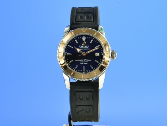 Breitling Superocean Heritage 42 Stahl/ Rosgold
