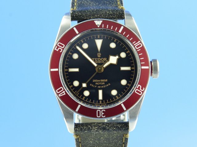 Tudor Heritage Black Bay