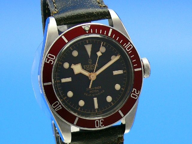 Tudor Heritage Black Bay 79220R aus 9/2013