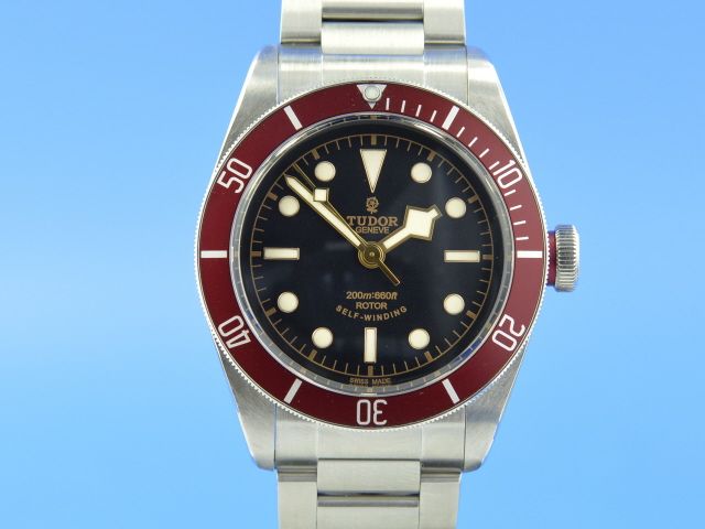 Tudor Heritage Black Bay