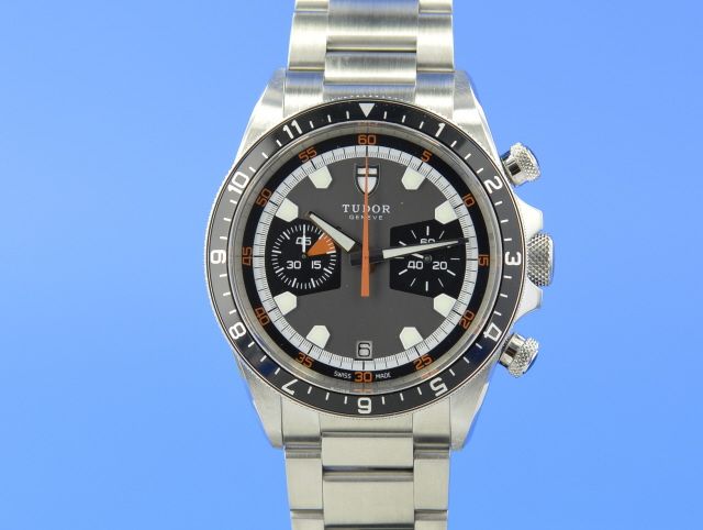 Tudor Heritage Chrono