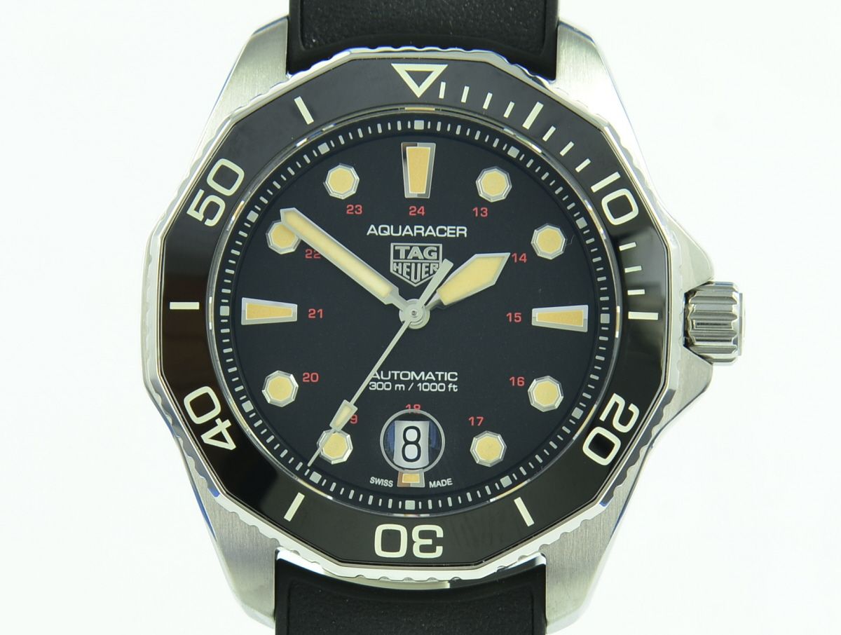 TAG Heuer Aquaracer Professional 300