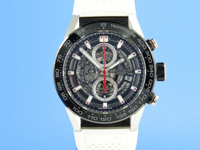 TAG Heuer Carrera Calibre Heuer 01