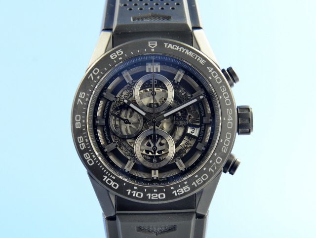 TAG Heuer Carrera Calibre HEUER 01