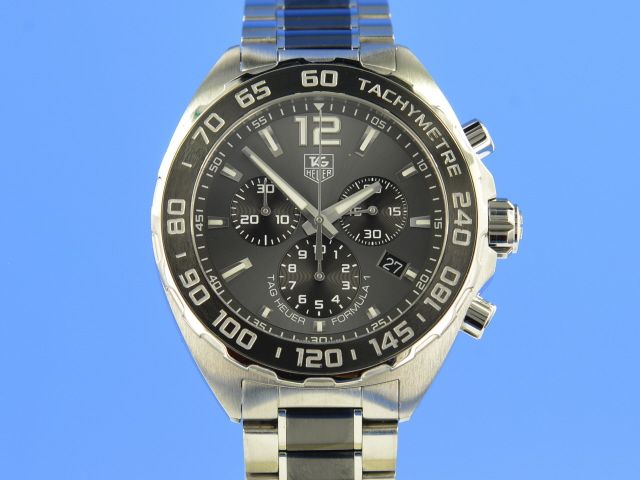 TAG Heuer Formula 1 Chronograph 42mm