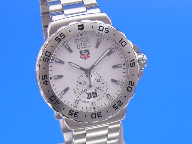 TAG Heuer Formula 1 Panoramadatum