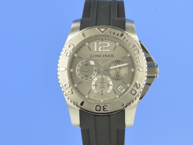 Longines Hydro Conquest 47.5mm