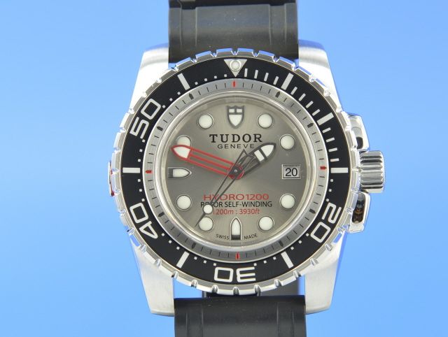 Tudor Hydronaut 1200