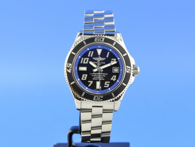 Breitling Superocean II 42 mm