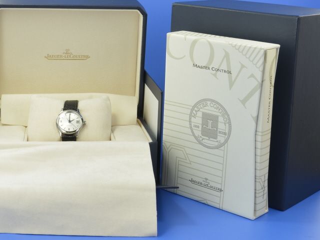 Jaeger-LeCoultre Master Control Lady