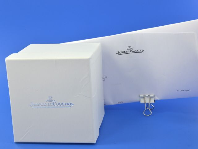 Jaeger-LeCoultre Master Control Triple Date Calendar