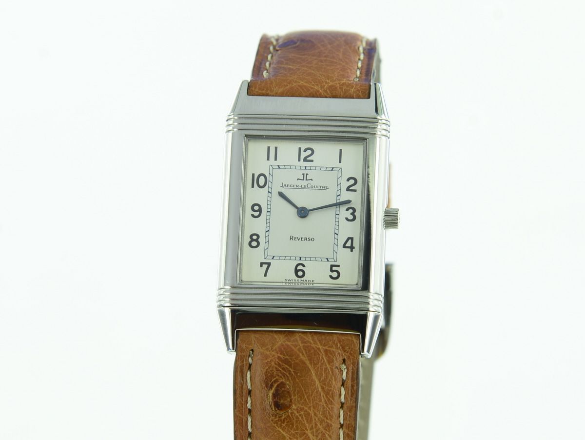 Jaeger-LeCoultre Reverso Classique Medium