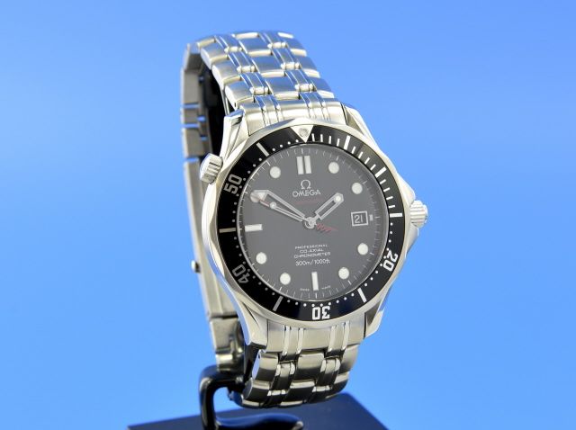 Omega Seamaster James Bond 007 Limited Edition