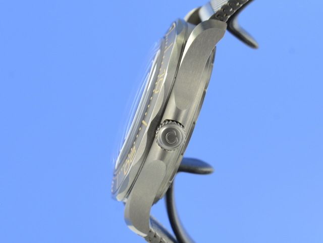 Omega Seamaster Diver 300 M 007 James Bond Edition