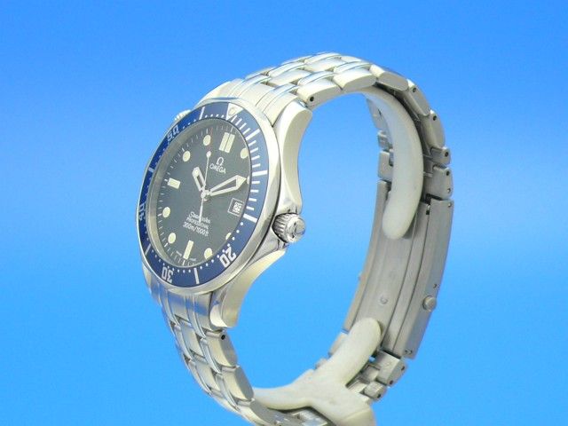 Omega Seamaster Diver 300M James Bond