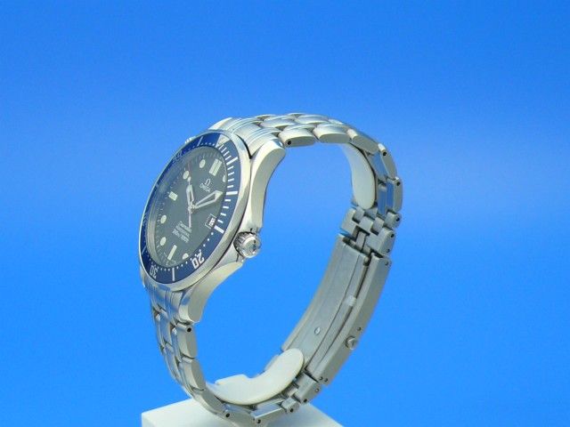 Omega Seamaster Diver 300M James Bond