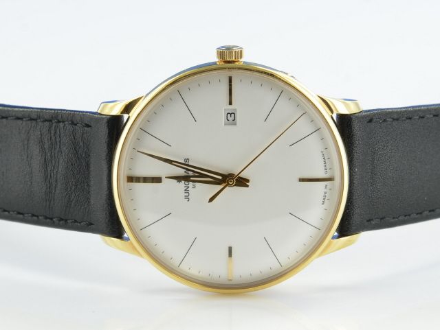 Junghans Meister MEGA 058/7800.00 Multifrequenz-Funk-Uhr