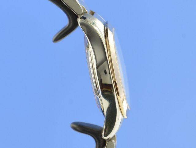 Longines Conquest Classic Ladies