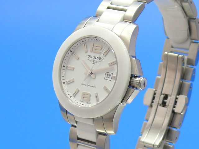Longines Conquest Damenuhr Keramik wei NP 920