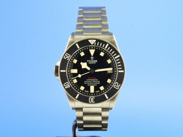 Tudor Pelagos LHD 25610TNL