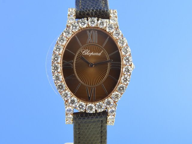 Chopard LHeure du Diamant Oval Medium