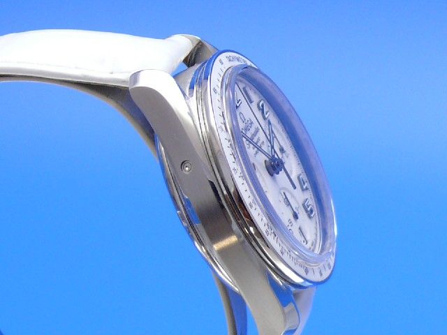 Omega Speedmaster Automatic-Chronometer Lady Keramik