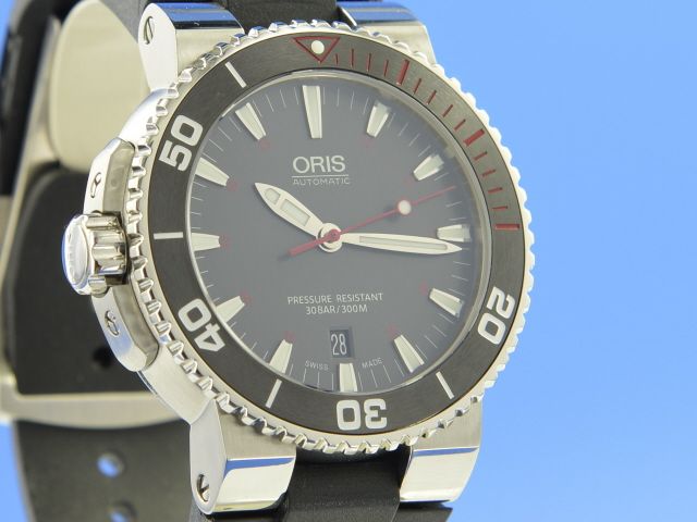 Oris Aquis Red Limited Edition 200 St.