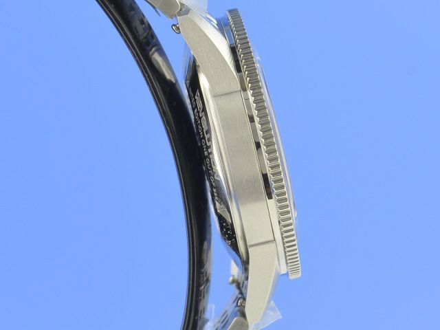 Rado Captain Cook Ghost Limited Edition Revolution Automatic XL 42mm Grau