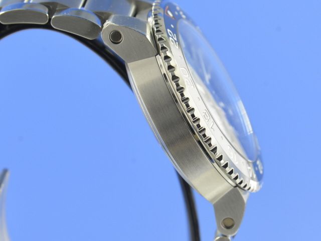 Oris Aquis Carysfort Reef Limited Edtiton