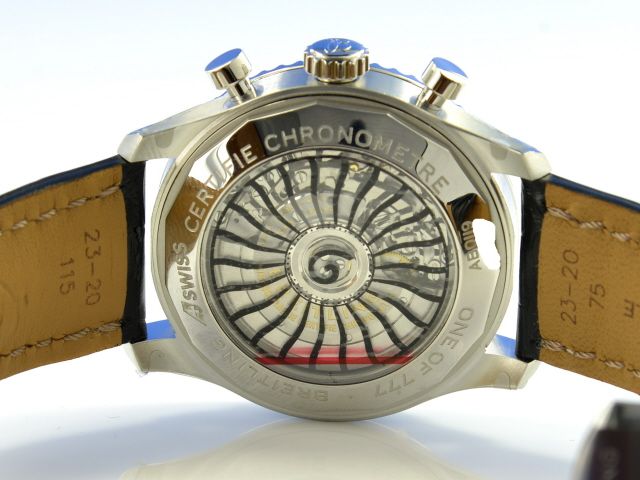 Breitling Aviator 8 B01 Chronograph 43 Limitierte Auflage