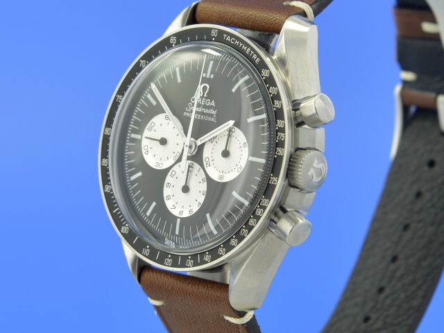 Omega Speedmaster Moonwatch  Speedy Tuesday Limted Edition