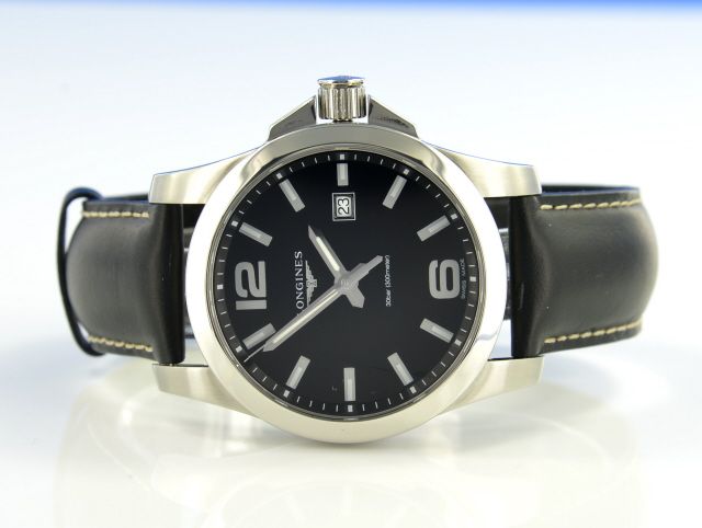 Longines Conquest 43 mm Quarz