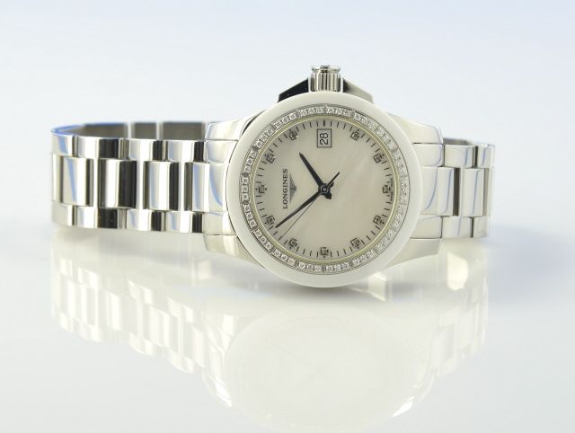 Longines Conquest Classic Ladies 35mm