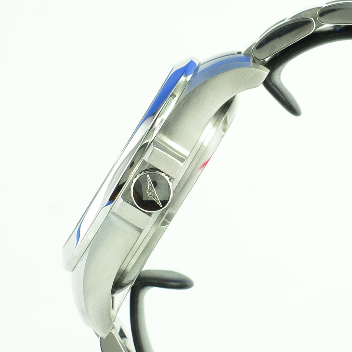 Longines Conquest V.H.P. GMT