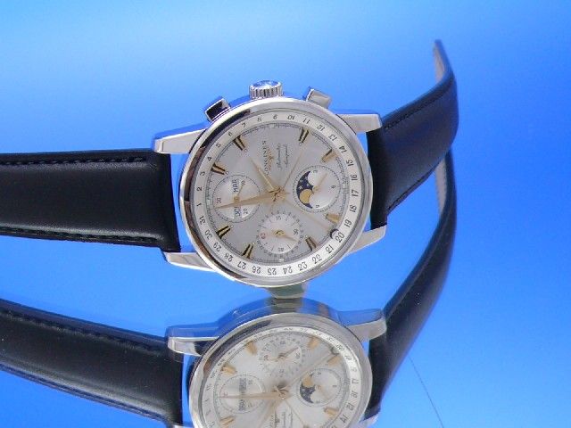 Longines Conquest Vollkalender Chronograph