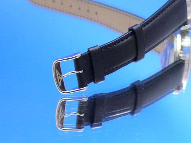 Longines Conquest Vollkalender Chronograph