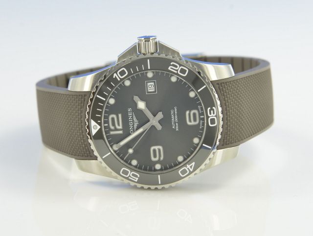 Longines HydroConquest 41 Automatic Ceramic