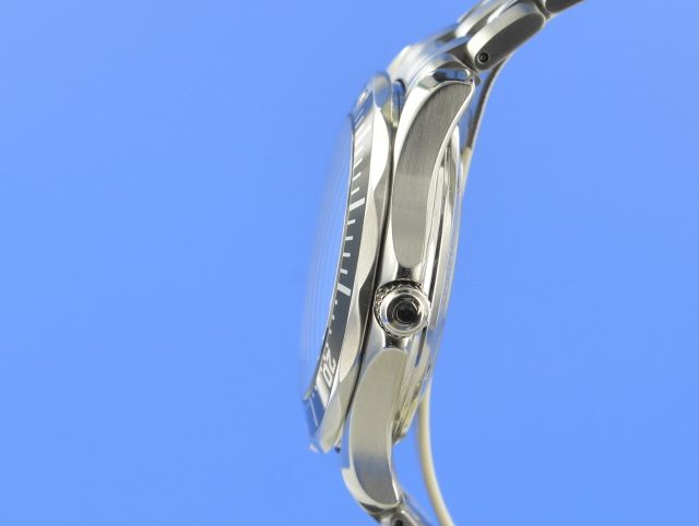 Omega Seamaster Diver 007 James Bond Ltd Edition