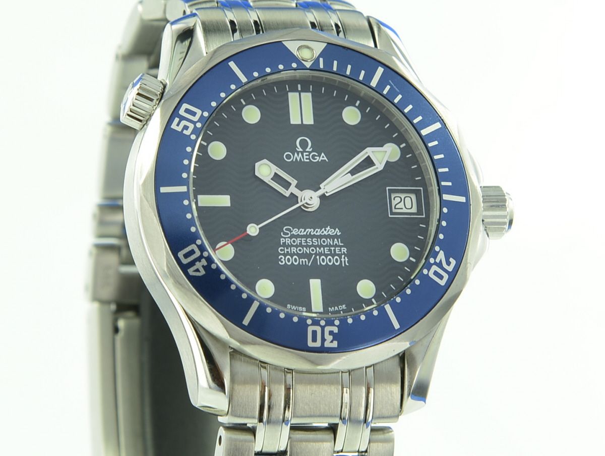 Omega Seamaster Diver 300 M Mid-Size