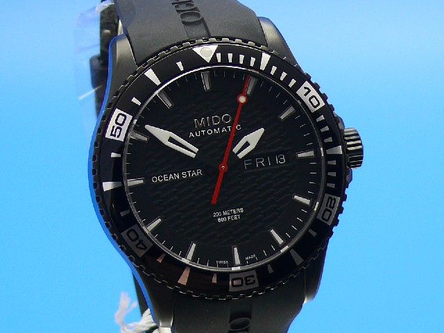 Mido Ocean Star Captain IV Diver