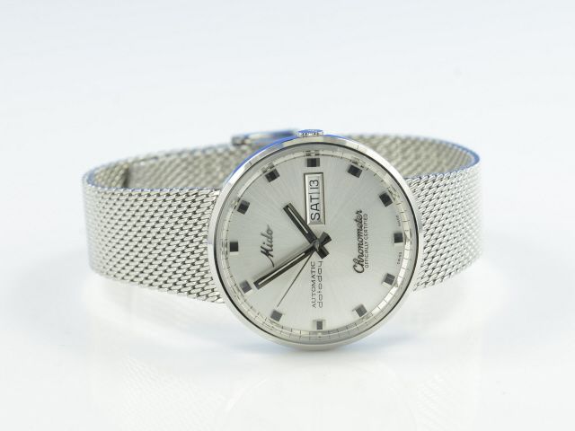 MIDO Commander Chronometer