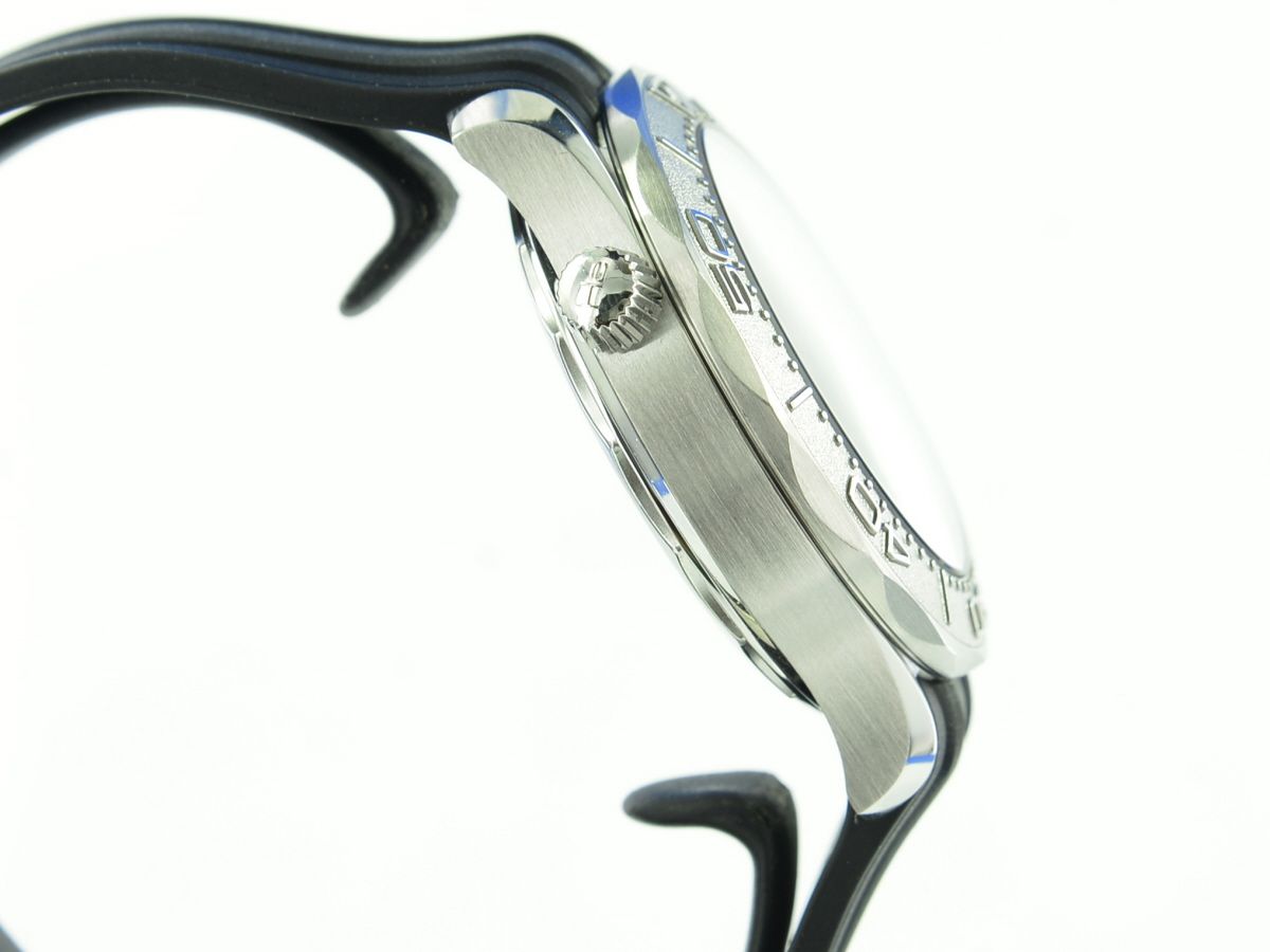 Omega Seamaster Diver 300M Chronograph Master Chronometer