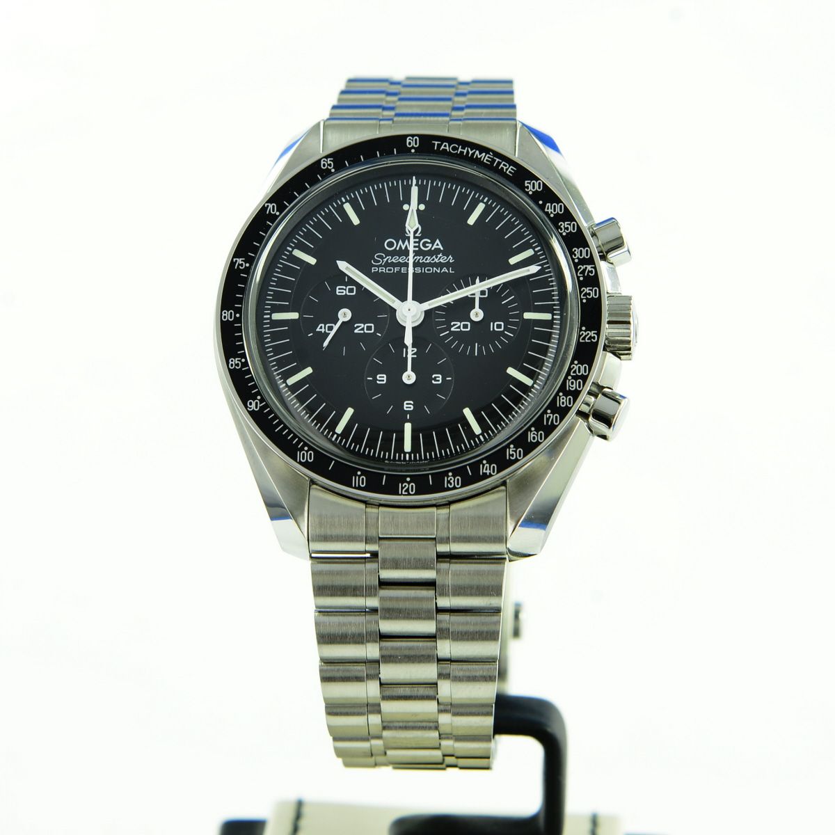 Omega Speedmaster Moonwatch Master Chronometer