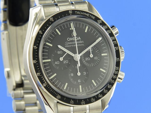 Omega Speedmaster Moonwatch Master Chronometer Co-Axial