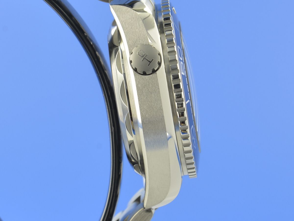 Omega Seamaster Planet Ocean Master-Co-Axial Chronograph